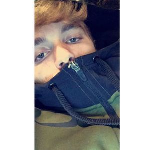 Meet your Posher, Dylan